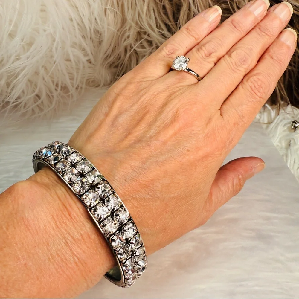 Vintage weighted Silvertone Crystal Bling Bangle Bracelet